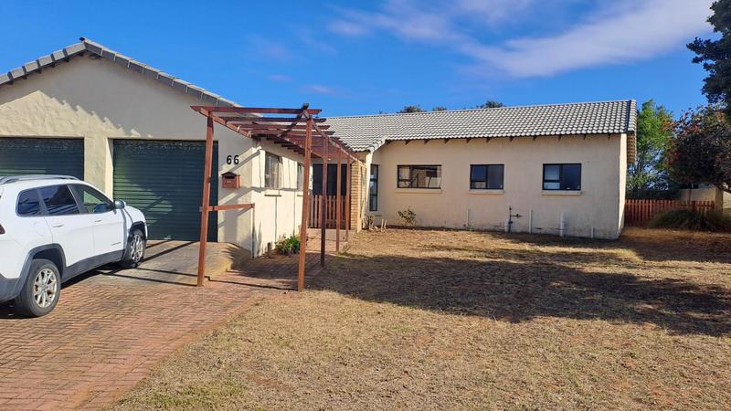 2 Bedroom Property for Sale in Stilbaai Wes Western Cape